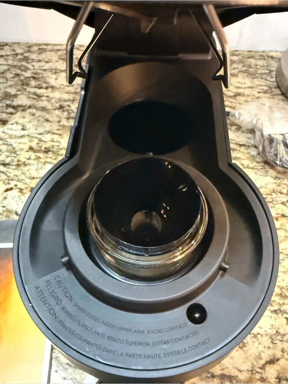Nespresso Vertuo Next Limited Edition Glossy Black w/ Aeroccino 3 Frother